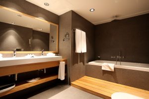 Executive Room Bathroom-min-min